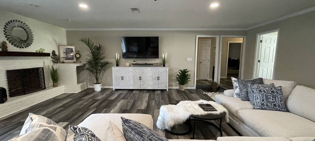 Large Remodeled Central Located Minutes to the Beach & Downtown Free Big Parking in Pensacola