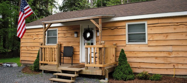 Minutes from Attractions, Miles from ordinary in Benezette