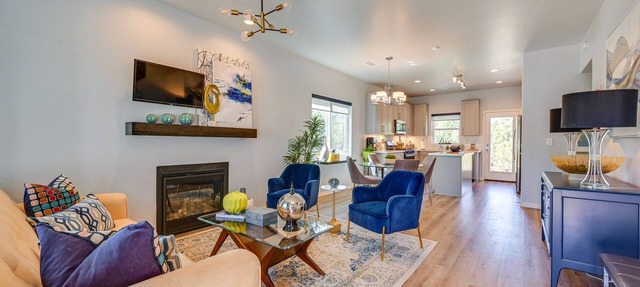 Modern Flagstaff Vacation Rental w/2 Living Areas in Flagstaff
