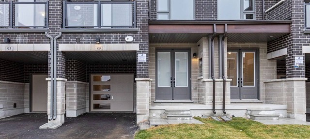 Modern Home With Parking Near Canada's Wonderland! in Vaughan
