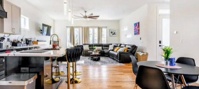Modern Luxury 3BR Home in East Point Private, Stylish Stay in East Point