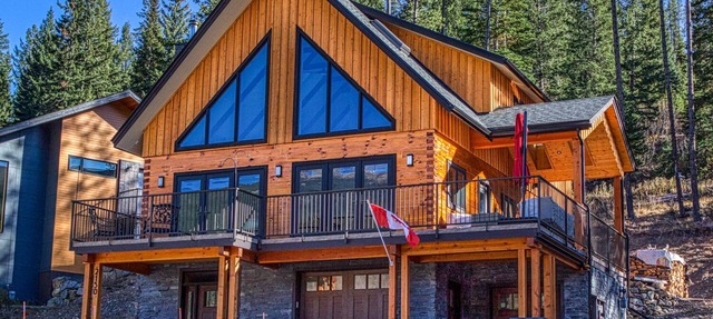 Modern Ski-In/Ski-Out Cabin in Panorama in Panorama