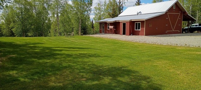 Mountainview Boathouse Apartment. in Delta Junction