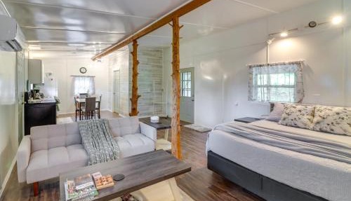 Ozark Escapes Cabin! Serene Forest & Mtn Setting in Marble Falls