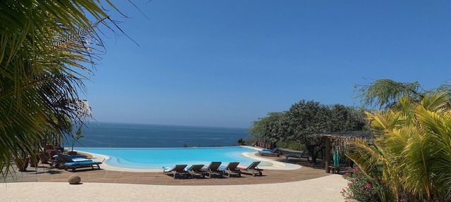 Pacific Palm Bay Cliff Villa in Puntasal Peru in Punta Sal