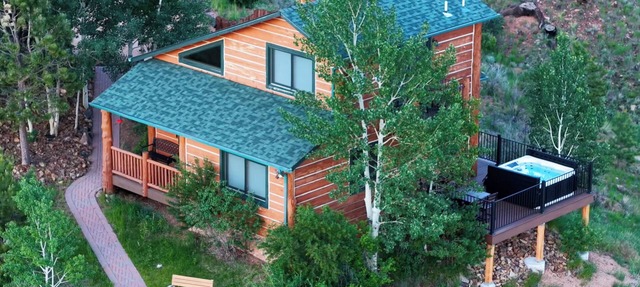 Pikes Peak Ranch - Eagle Crest Cabin in Woodland Park