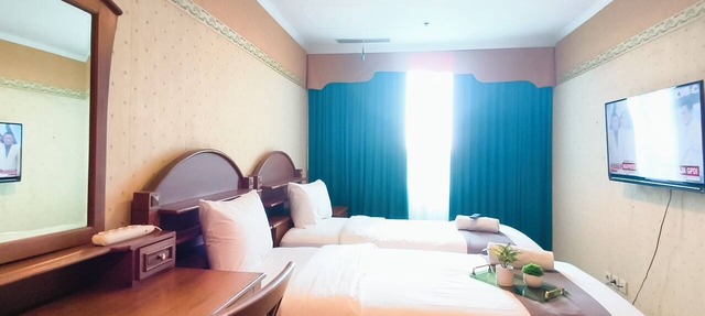 Prestige 3Br And Connecting Tunjungan Plaza Mall At Kondominium Regensi Apartment in Surabaya