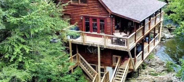Private Riverfront Cabin | Little Pigeon River in Pigeon Forge