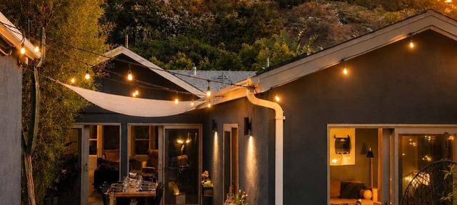 Projector - Pool Table - 15min DT - Pets OK - BBQ in West Hollywood