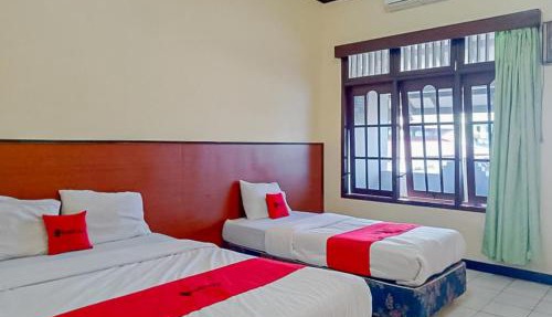 RedDoorz Syariah @ Hotel Sidomulyo Pacitan in Pacitan