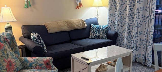 Relax & Enjoy Renovated Condo Close to the Beach! in Hilton Head Island