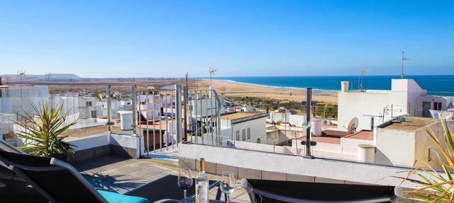 Seaviews from private terraces, near to the beach - casa Luna with aircondition and WiFi internet in Conil de la Frontera