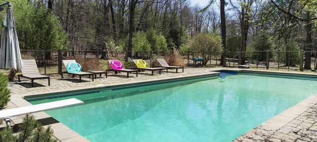 Secluded, Ski, Firepit, Pool, Getaway On 10 Acres in Kingston
