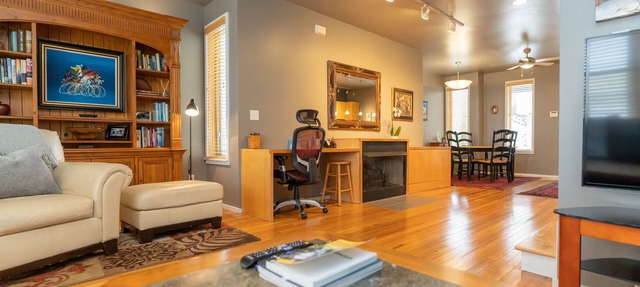 Southside's Sunset Haven. Rooftop Deck. Perfect for Couples & Families w/Kids! in Chattanooga