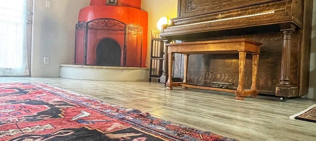 Spacious two bedroom, two bathroom townhome in the heart of Albuquerque in Albuquerque
