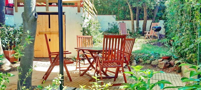Stunning panoramic view of the sea, private garden, air conditioning. in Quercianella