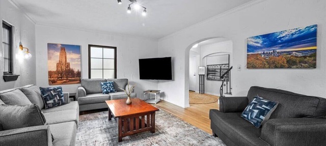 The Walnut Suites - The Family Suite in Pittsburgh