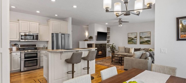 Tranquil Pond-Side Retreat | 4 Bikes to Bike Boise River Greenbelt + Fire Pits, BBQ, & Hot Tub in Eagle
