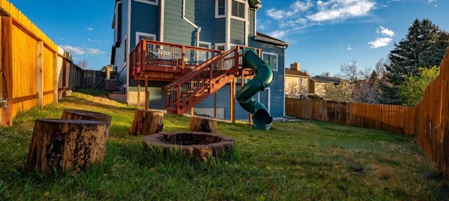 USAFA -Spa -Slide -King Bed -Views -Pool Table in Colorado Springs