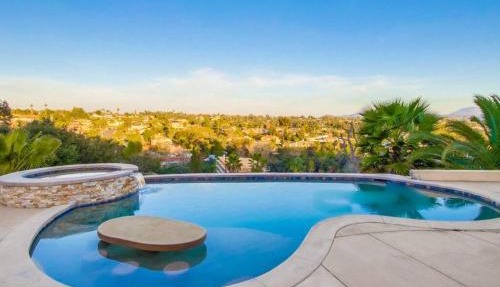 Villa Andalusia 6BR 5BA Luxury Jacuzzi Views and Games in Escondido