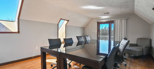 Villa Euphoria – Spacious 9 Bedroom Luxury Villa with Private Pool in Plains
