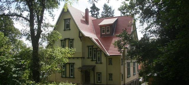 Villa 'Ferienwohnung Kleine Hexe' with Shared Terrace, Shared Garden and Wi-Fi in Schierke