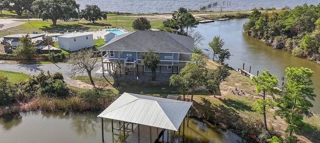 Waterfront Home 3BD/4BA 2 Boat Docks Hot Tub Peaceful Retreat with Amazing Views in Gautier