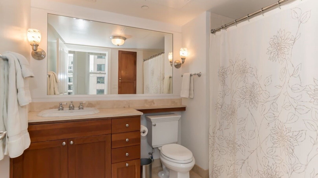 Photo of Bathroom in Downtown Seattle