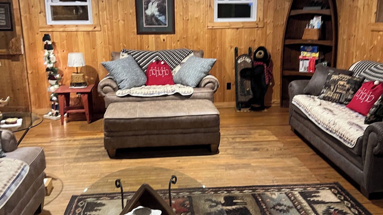 Photo of Livingroom in Munson