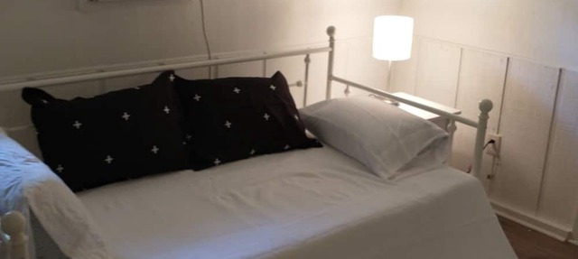 The Annex – Ronnie Van Zant's Former Bedroom! in Jacksonville