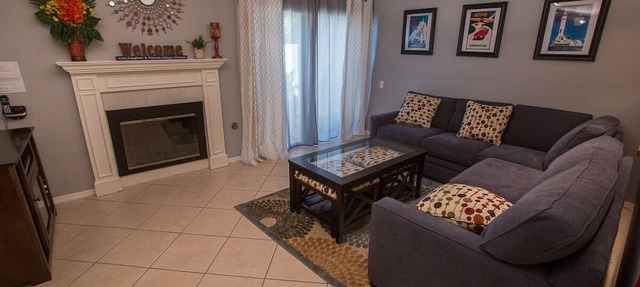 Walk to Disneyland +Pool +Family Amenities in Anaheim