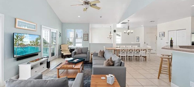 Family Beach House | 4-Bedroom & 3.5 Bath | Sleeps 14 in Bonita Springs
