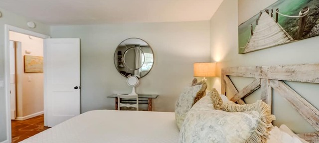 Beach Lovers’ Pick: Ground-Floor 3-Bedroom, Patio & Pets in Holmes Beach